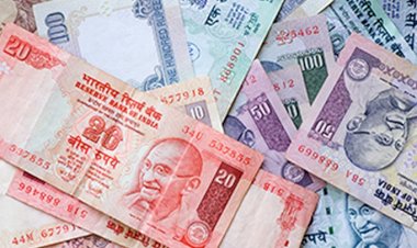 Indian government  allows Sri Lankans to hold $10,000 worth of rupee in cash