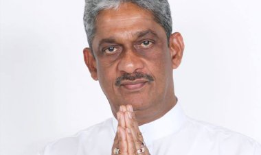 Sarath Fonseka officially announces candidacy for 2024 Presidential Election