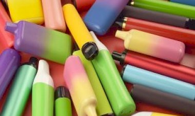 Alarming’ number of people vape, global health leaders warn