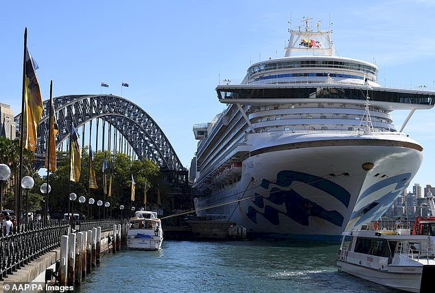 More than 2000 passengers who left cruise ship in Sydney told to self-isolate after three people test positive