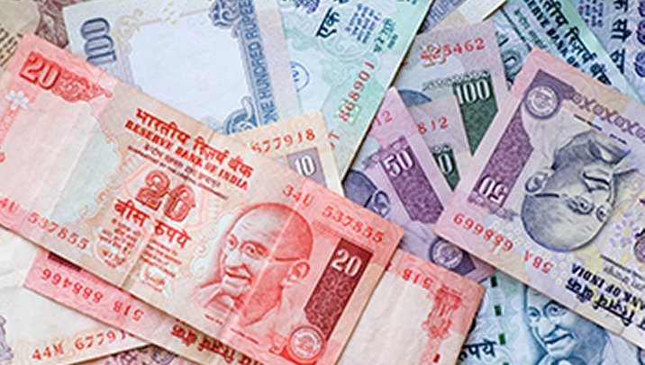 Indian government  allows Sri Lankans to hold $10,000 worth of rupee in cash